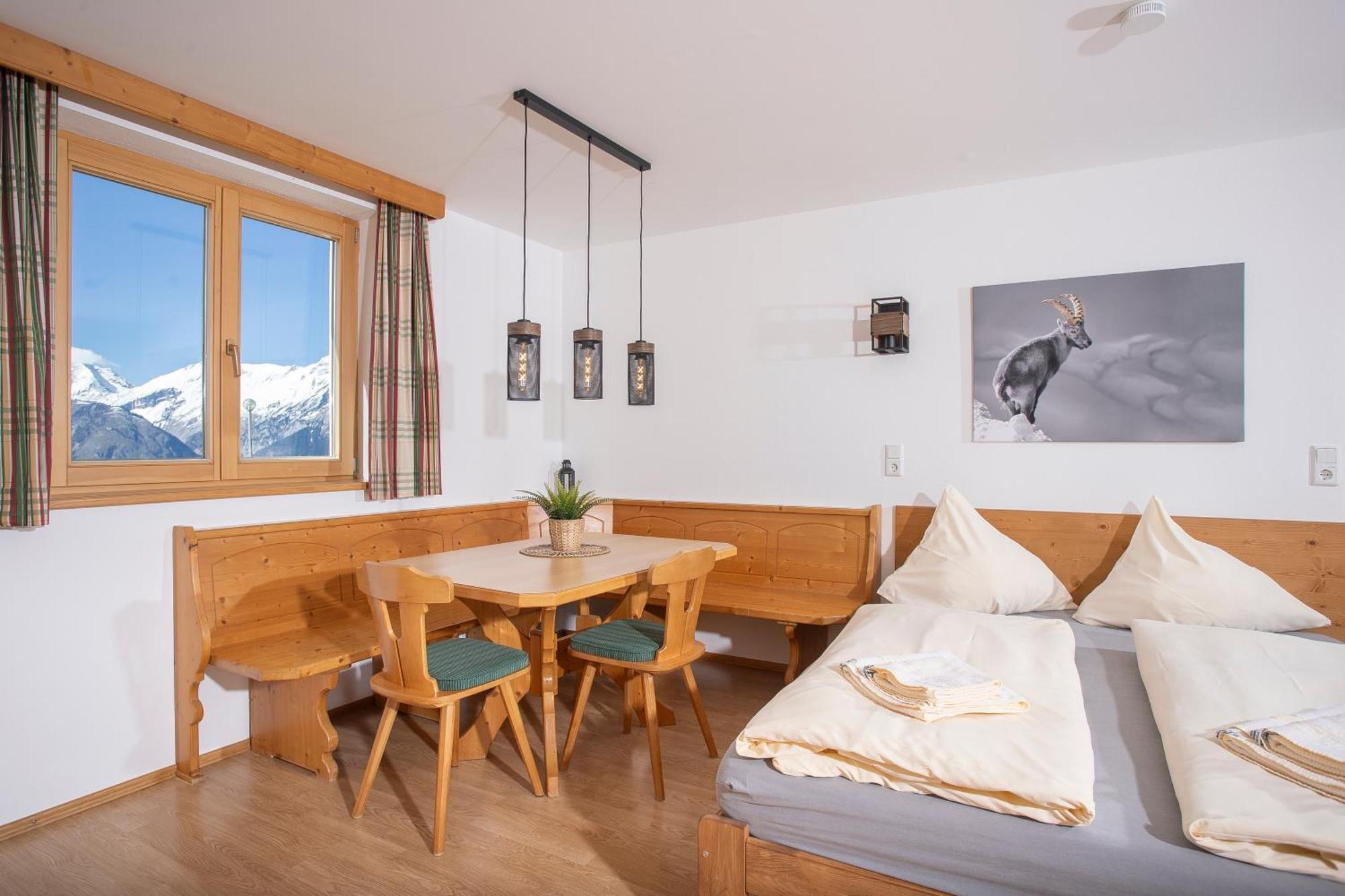 Готель Alpenrelax Krepperhuette Volders Екстер'єр фото